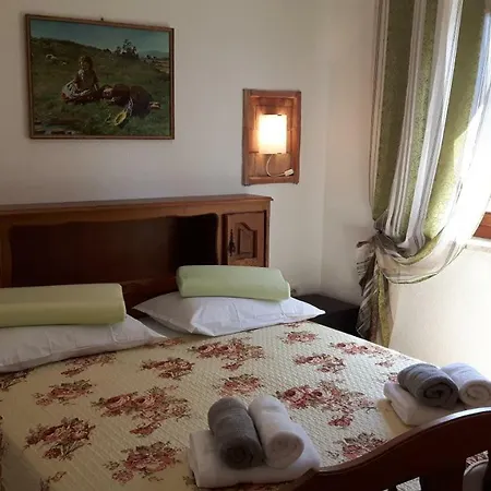 Casa vacanze Luna With Pool