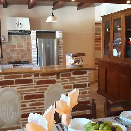 Luna With Pool Πόρετς