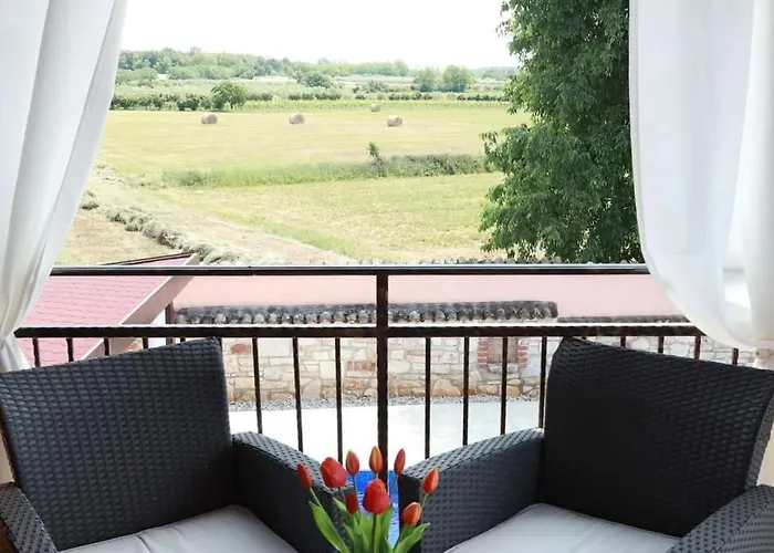 Luna With Pool Prázdninový dům Poreč