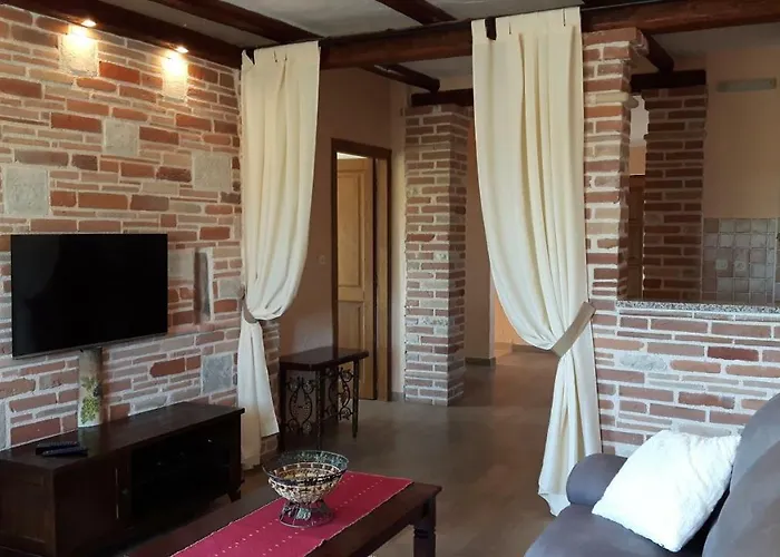 Luna With Pool Prázdninový dům *